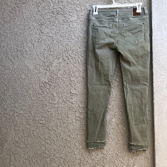 Zara Basic Green Double Raw Hem high  rise Jeans - Picture 8 of 8